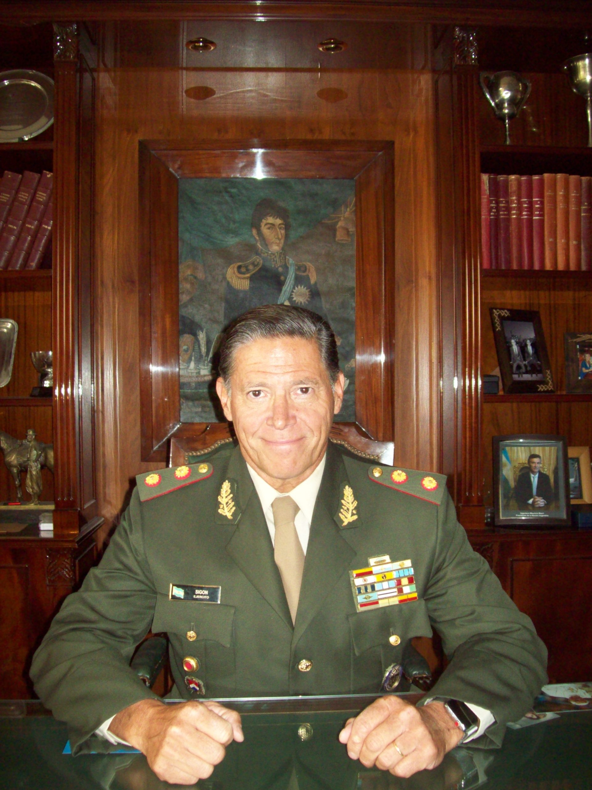 GB (R) Esteban Sigon - Presidente de la Comisión del Arma de Caballería San Jorge